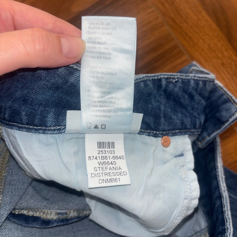 NWT Paige Sasha high-rise, wide leg jeans, medium wash 32 - Picture 11 of 14